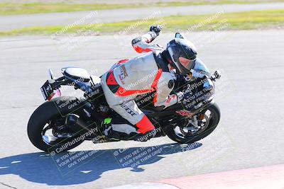 media/Jan-20-2023-Fastrack Riders (Fri) [[f2ad32aba3]]/Level 1/session 3 turn 9/